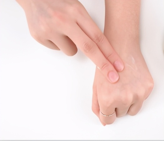 补水保湿绵羊油,绵羊油嫩滑