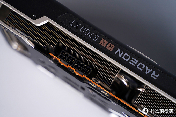 乔家一物:大号ITX装机分享,黑白美学的体现