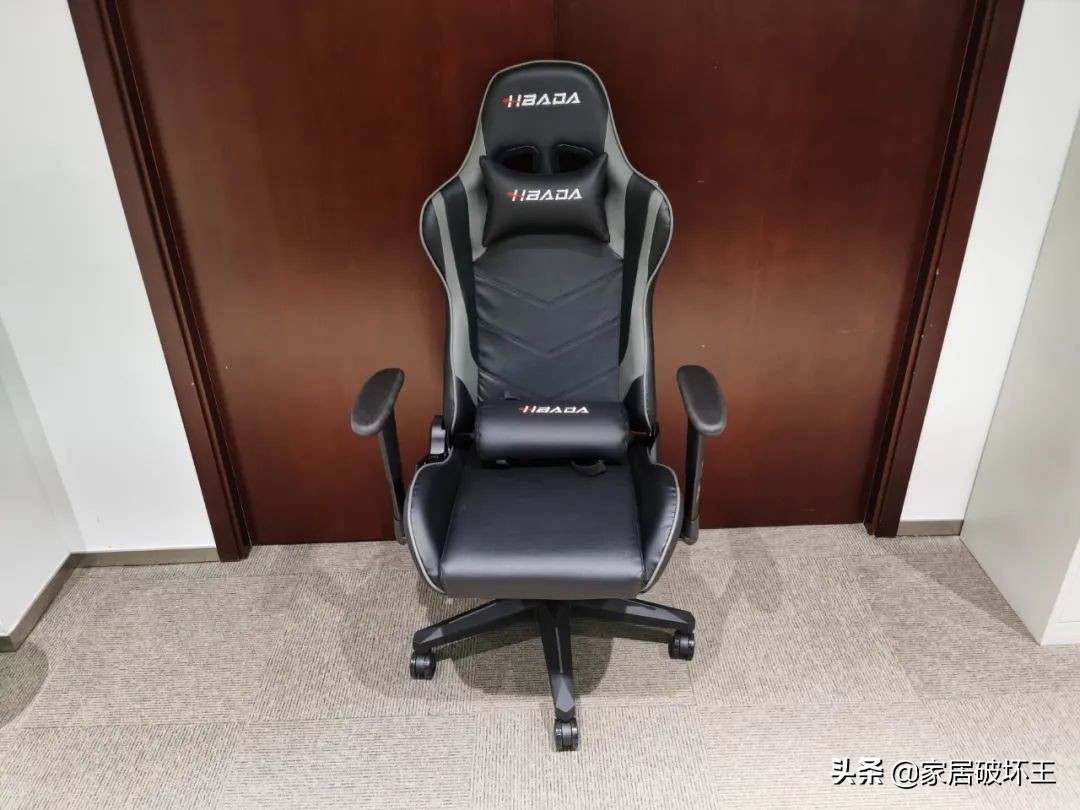 电竞椅黑白调p1,黑白调电竞椅哪款适合胖子
