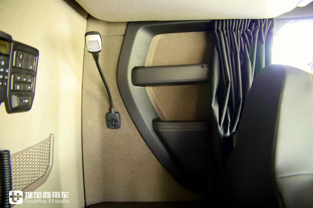 沃尔沃奔驰斯堪尼亚哪个好,奔驰沃尔沃斯堪尼亚卡车哪个更好