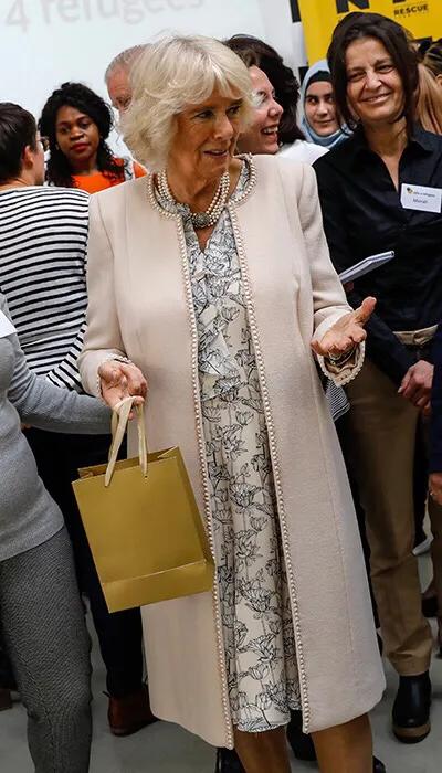 皇家时尚凯特米德尔顿,阿奇哈里森视频