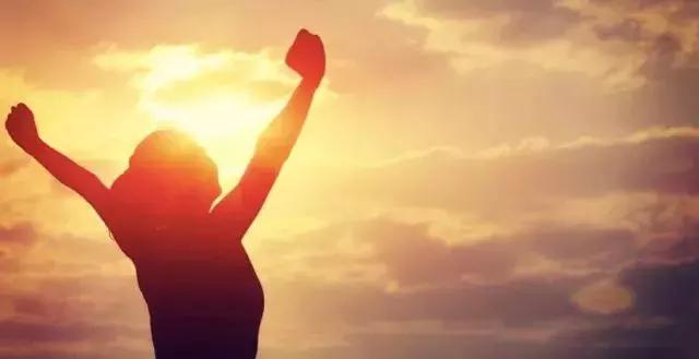 肿瘤患者胸积液变红怎么回事,表皮红色的肿瘤