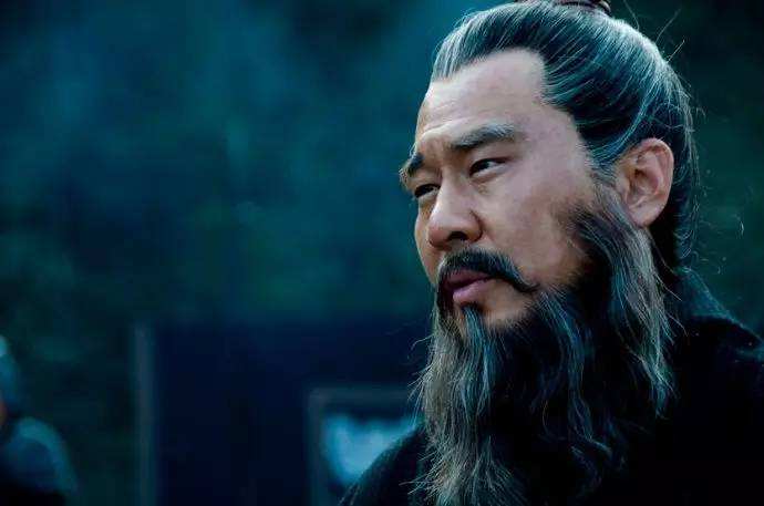 夏侯惇和夏侯渊哪个更厉害,夏侯渊和夏侯惇哪个地位高