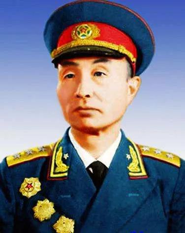 55年授衔时大将和上将哪个级别高,55年授衔中将什么标准