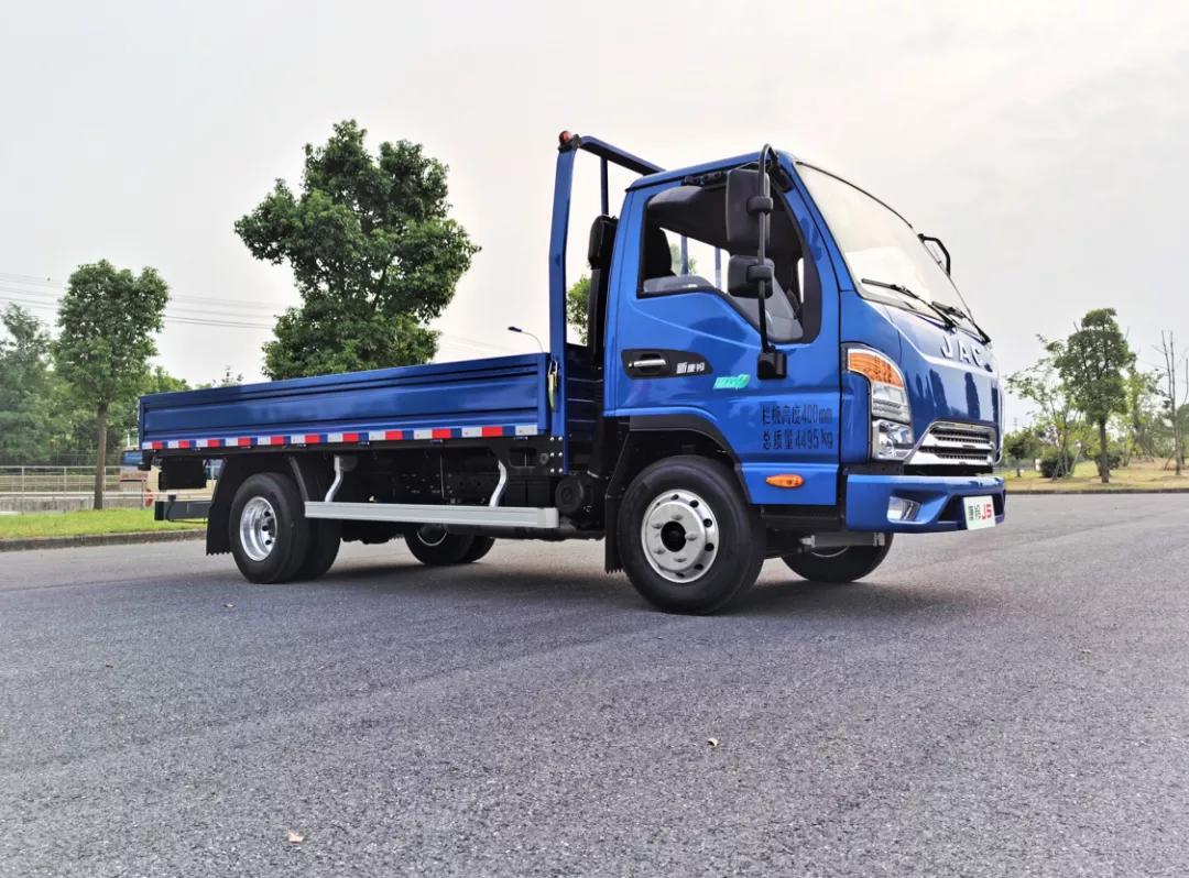 康铃4.2米轻卡试驾,江淮康铃2022款国六轻卡有哪些