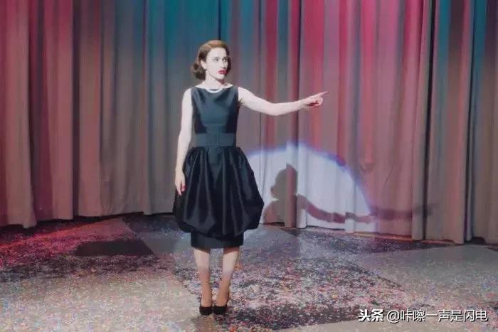 来认识一下宇宙第二时尚博主|5000件衣服只够穿一季