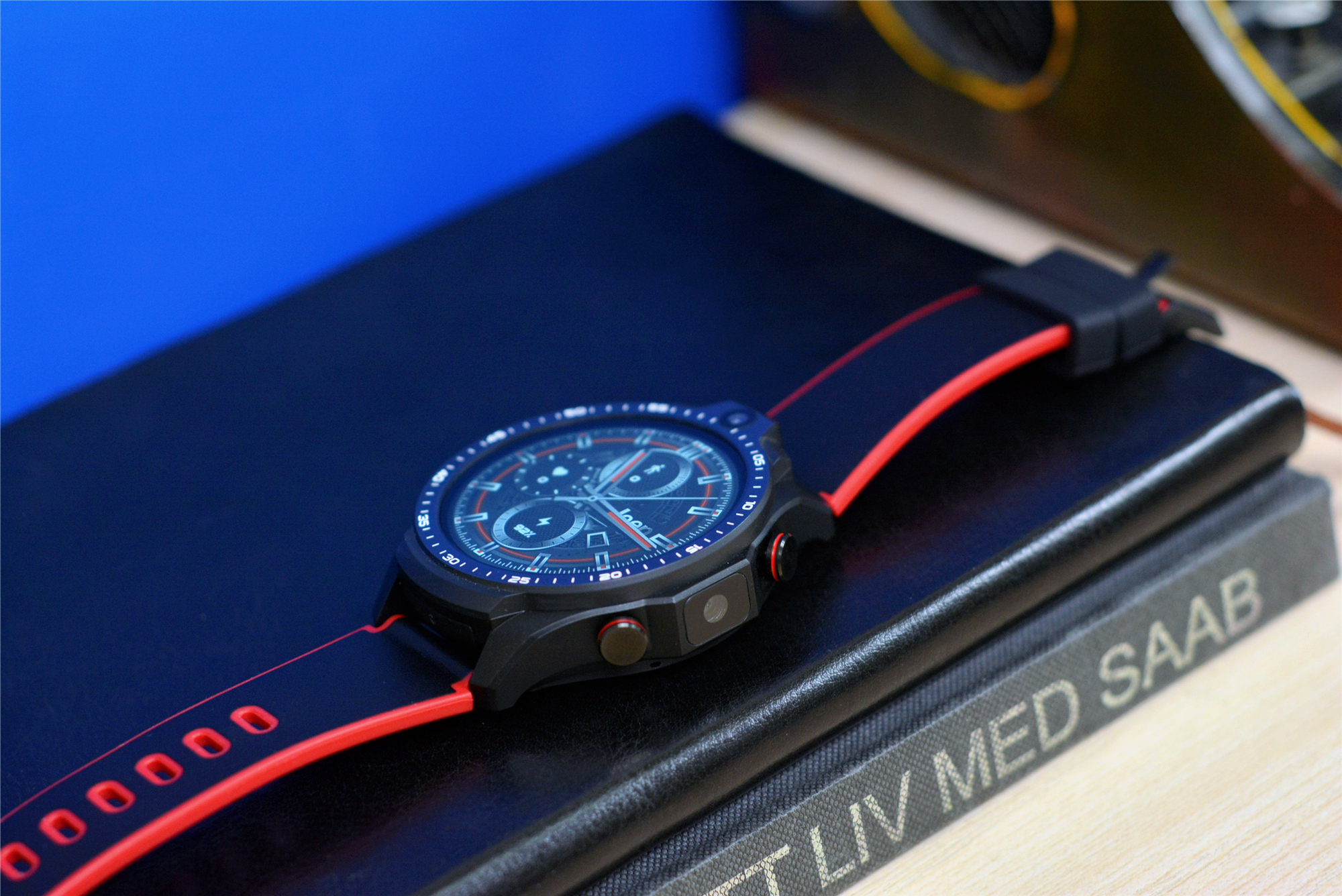 可以打游戏刷手机的智能手表,安卓能打电话的智能手表