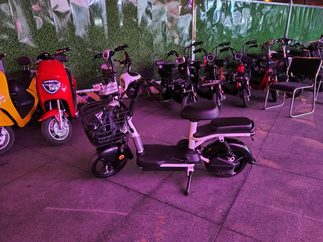 骑上小熊引擎迷你GO:2499,不烧骨油