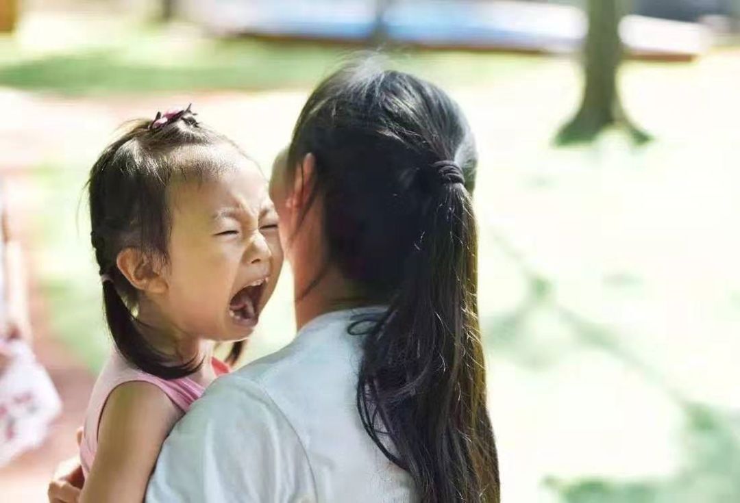 孩子排斥上幼儿园怎么回复家长,孩子抗拒去幼儿园家长应如何开导