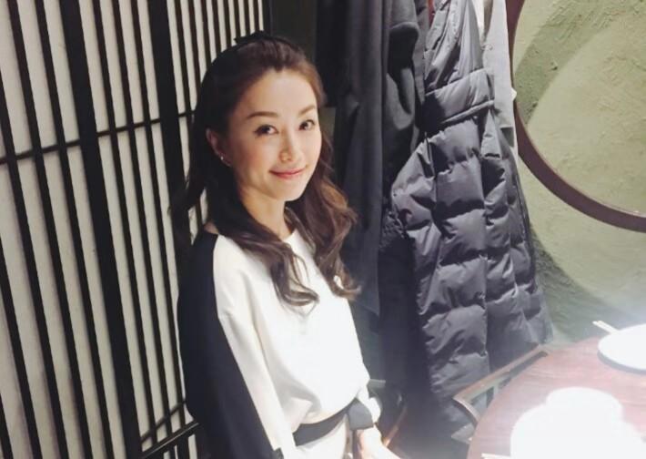 邓丽君和酒井法子谁更火,酒井法子演唱会现场经典完整版