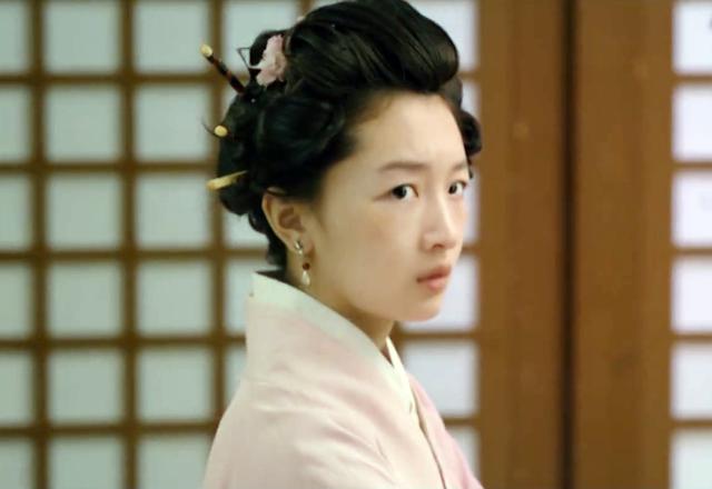 几百名明星出演的抗战片,多名大明星演的抗日剧