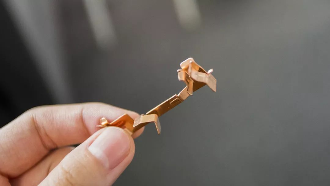 为什么不到10元的插座都是垃圾？