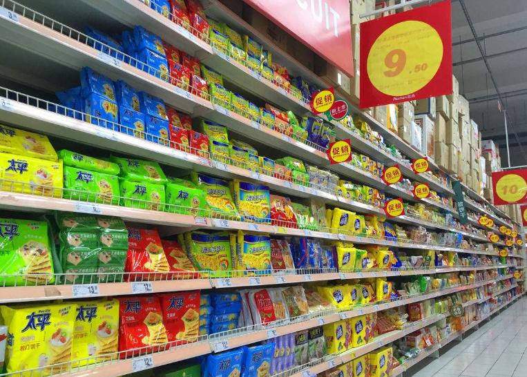 养乐多一天能赚多少钱,养乐多为什么能赚钱