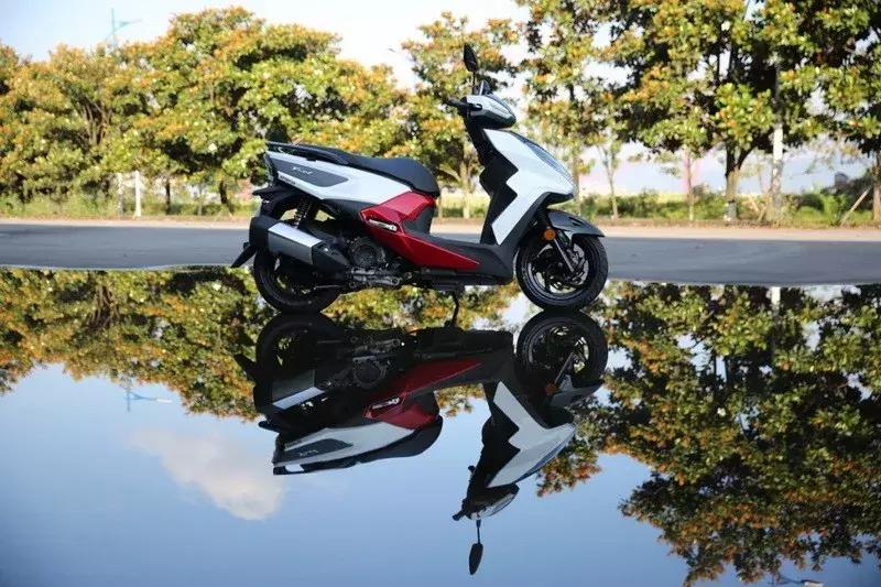 三阳fnx踏板摩托车全系列,三阳最新款150踏板摩托车测试