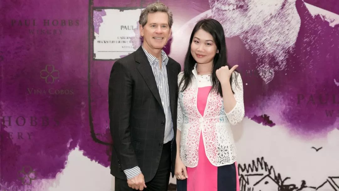 读的是设计,做的是销售,美酒从业者的路子到底有多嘢|富隆酒业