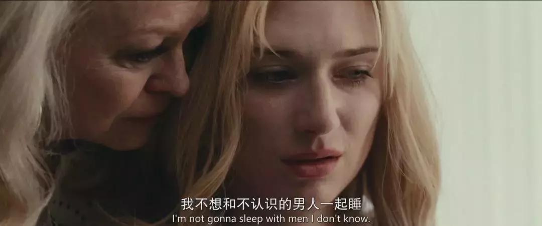 “寡妇”化身复仇女神，够硬又够黑