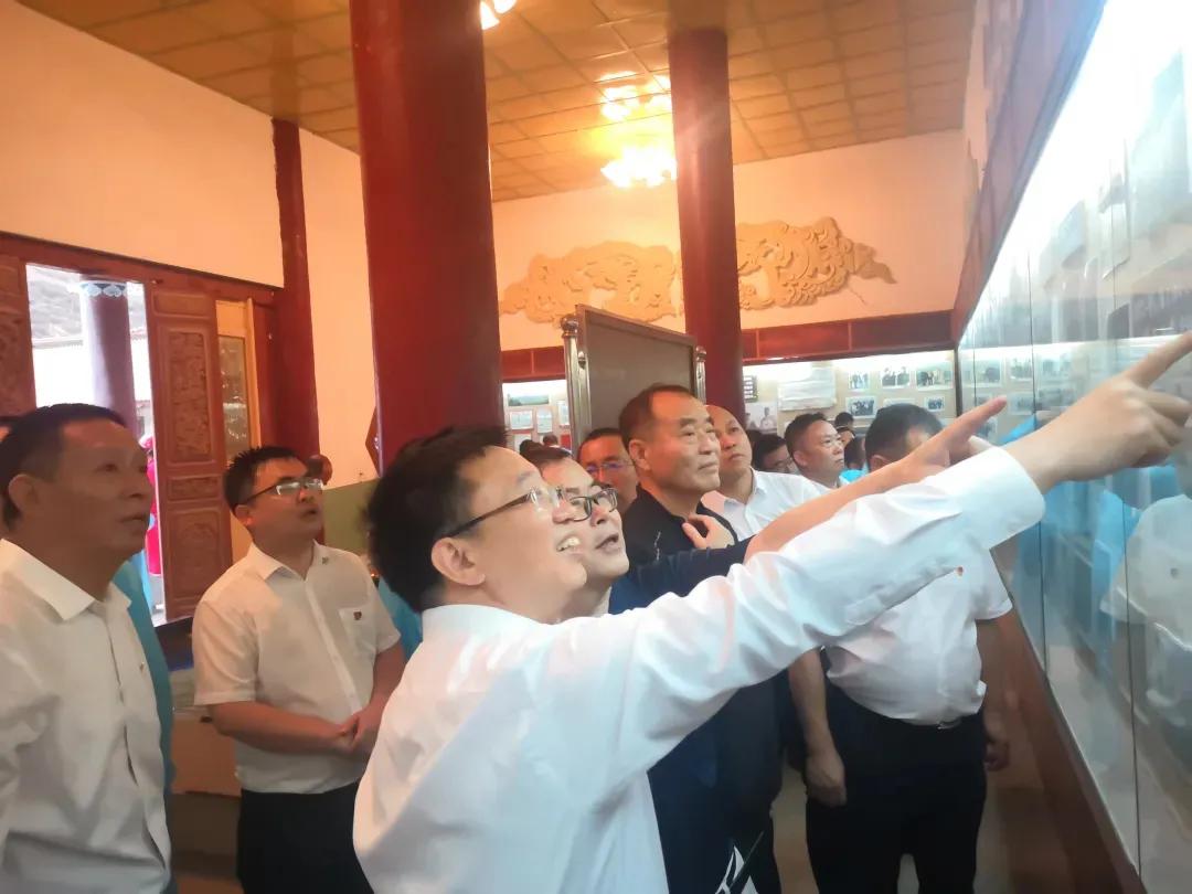 浼犳壙浼犵粺鏂囧寲鍑濊仛濂嬭繘鍔涢噺,浼犳壙浼犵粺鏂囧寲姹插彇濂嬭繘鍔涢噺