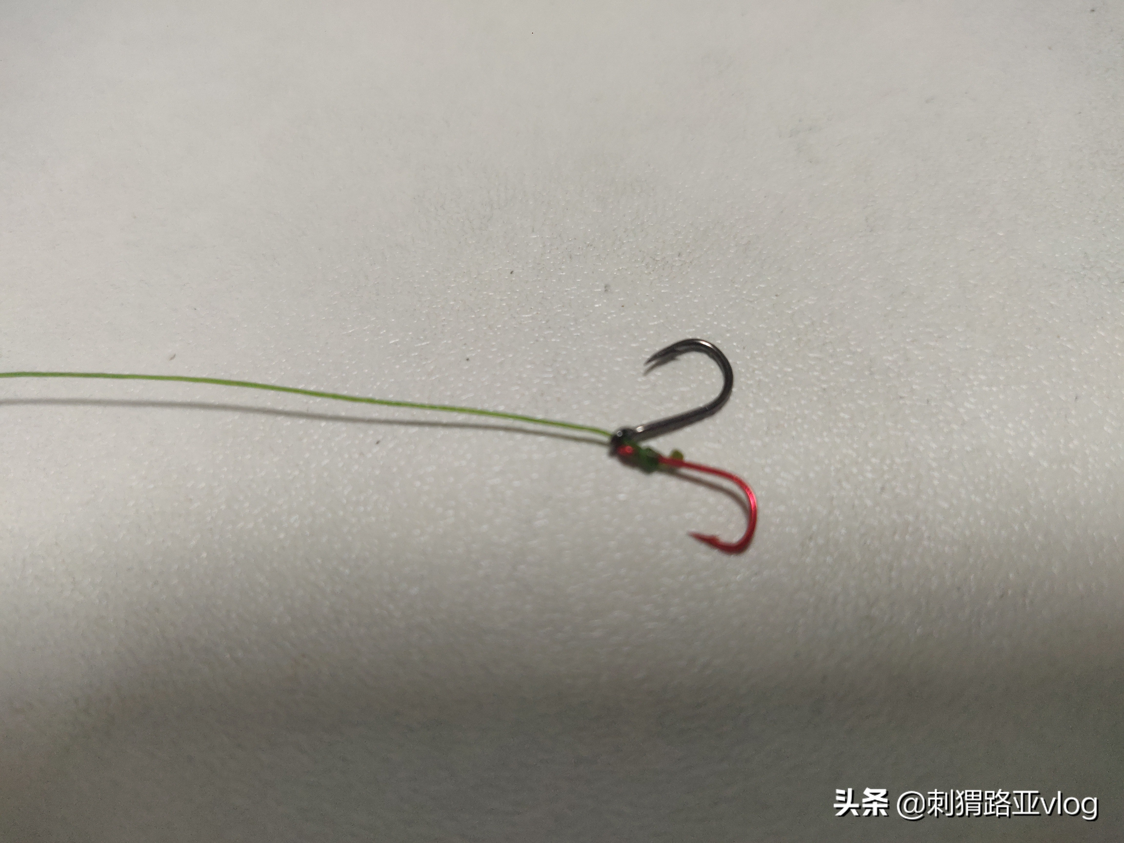 微物路亚亮片双钩钓组,路亚前导线双钩亮片绑法