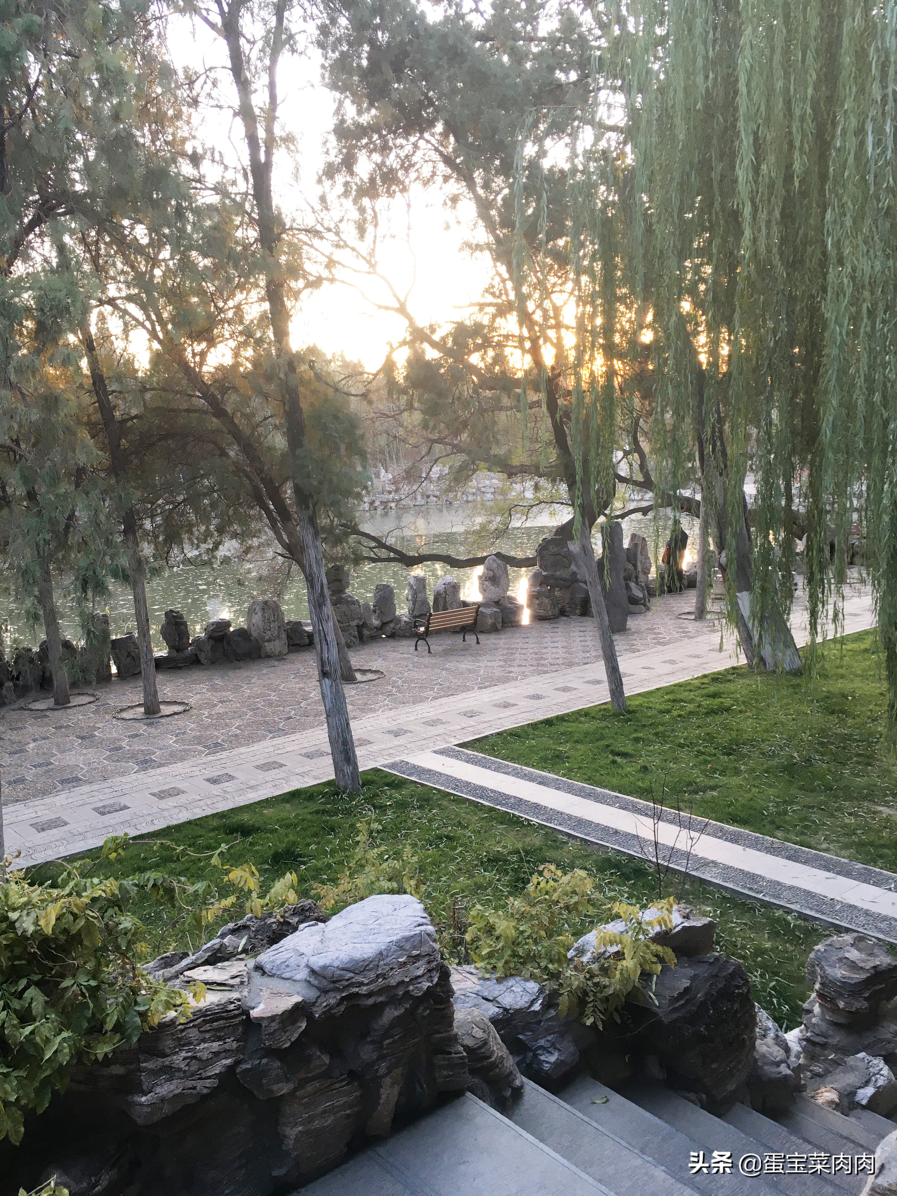 莲池十二景分别是什么,莲池十大景点排名