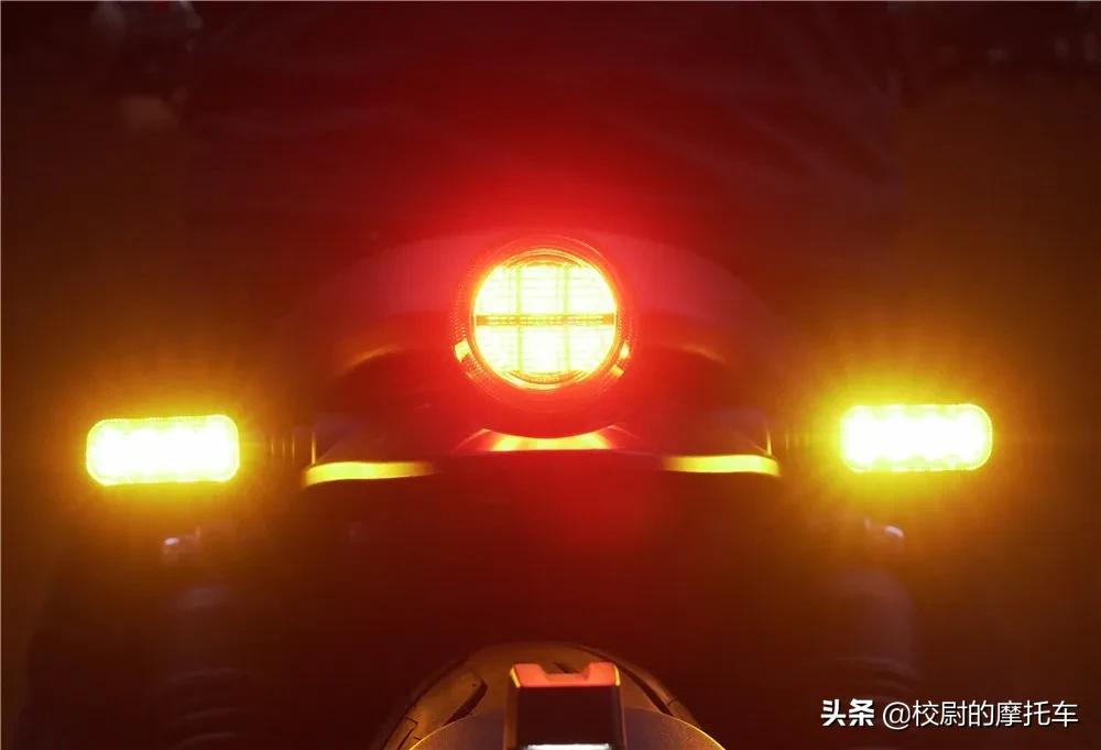 赛科龙re3英伦复古车,赛科龙复古re32020款