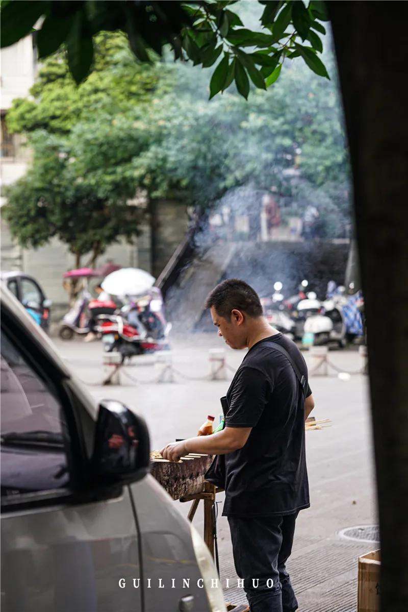 三里美食一条街,隐藏在巷子里的神秘小吃