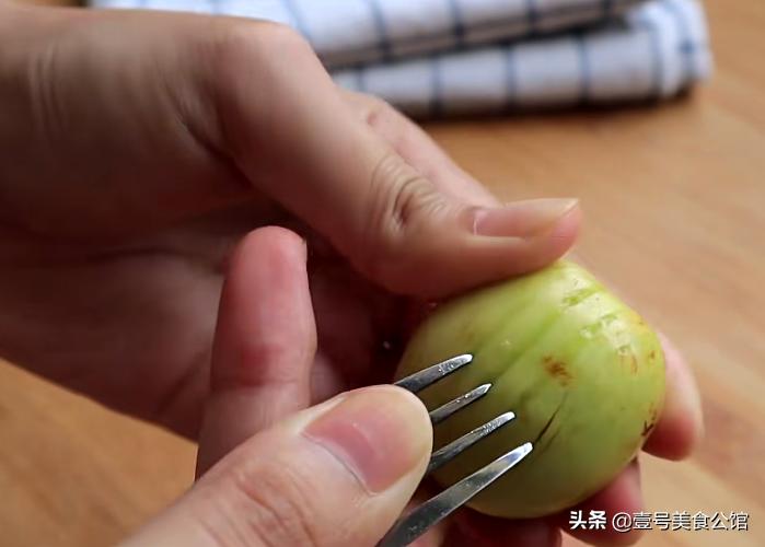 脆蜜枣做法,正宗金丝蜜枣的做法