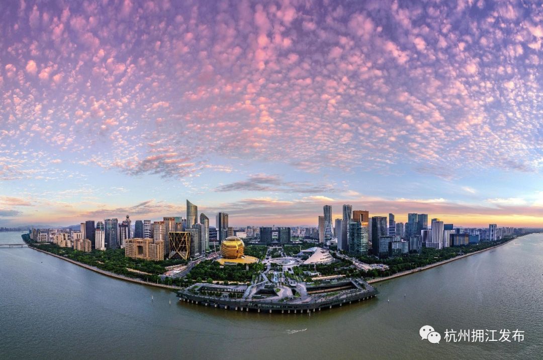 下飞机到高铁站要多久,下飞机半个小时还来得及坐高铁么