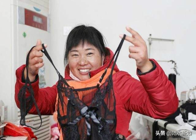 江苏最穷县靠卖情趣内衣,年入20亿养活2万人,还成了当地特色
