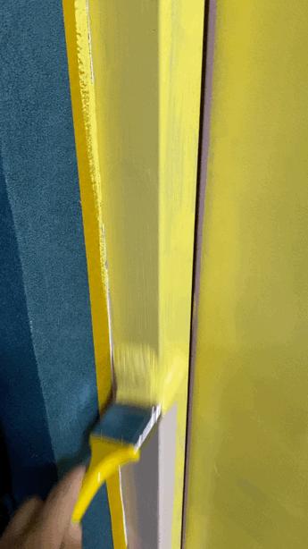 入户门改色贴膜好还是刷漆好,门改色是刷漆好还是喷漆好