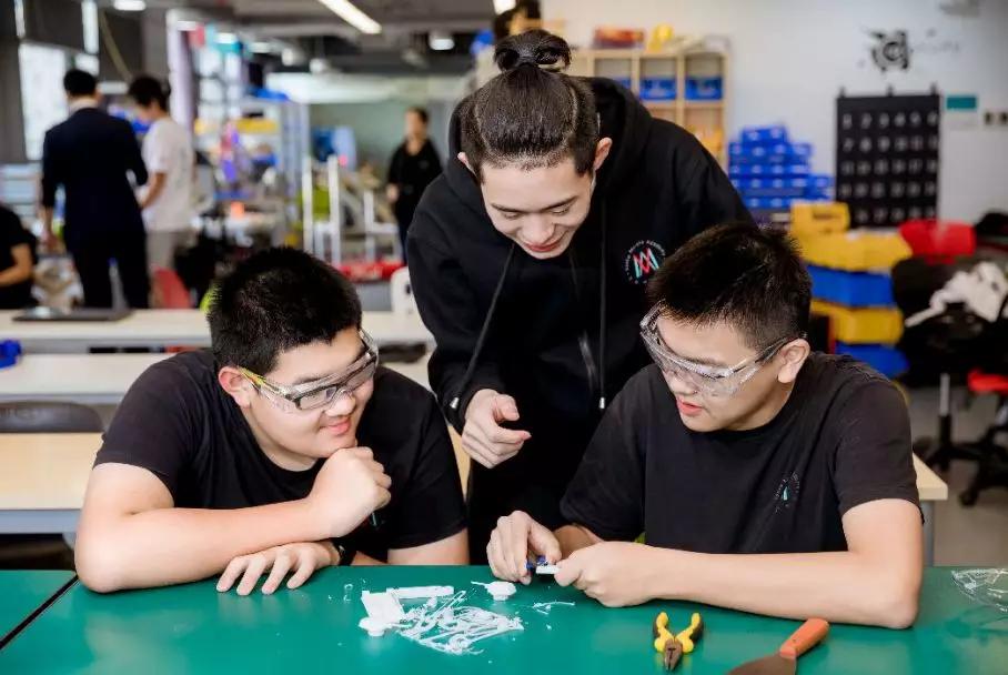 深圳的“黑马学校”，万科梅沙书院和梅沙双语究竟有什么魔力？