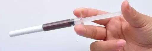 菊花残,满地伤!现在*眼屁**不好的年轻人,越来越多了