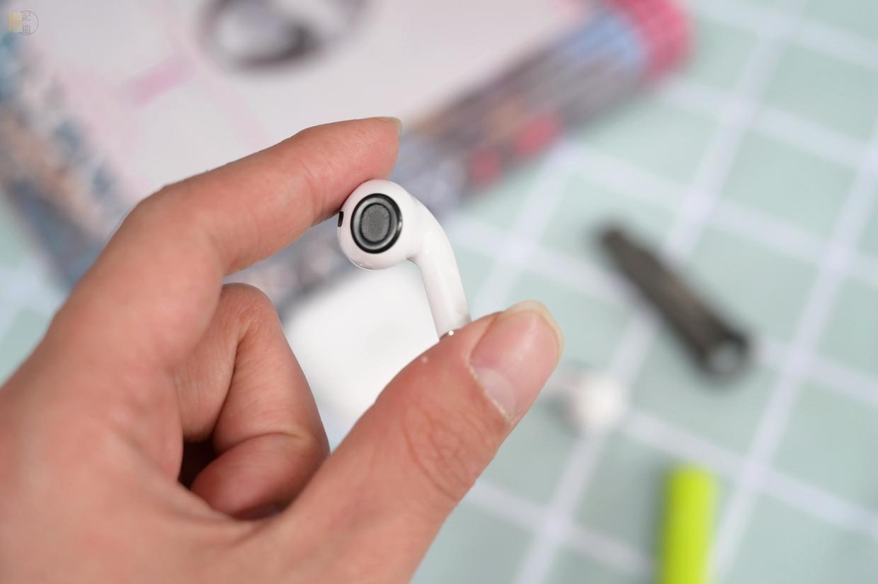 入门轻便的微单,入门真无线半入耳