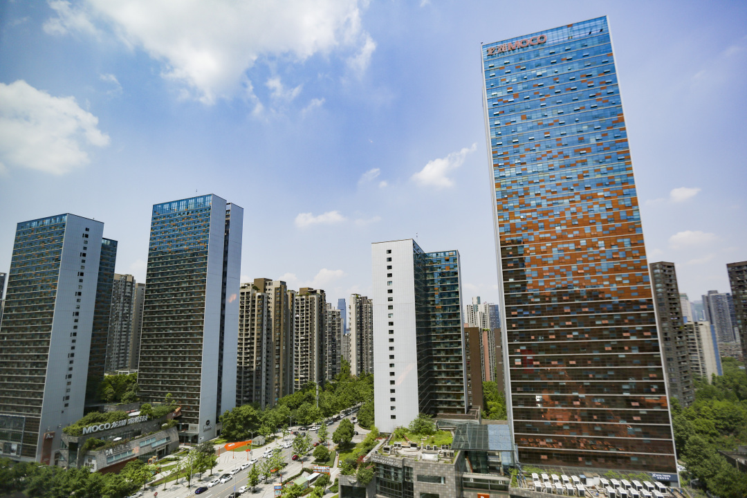 任性的重庆渝融豪生：坐落三轨之上，便捷扫街购物，允许携带宠物