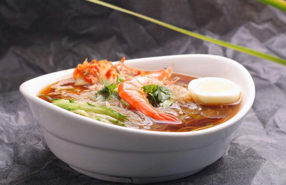 正宗朝鲜冷面的做法,朝鲜冷面的家常做法调料汁