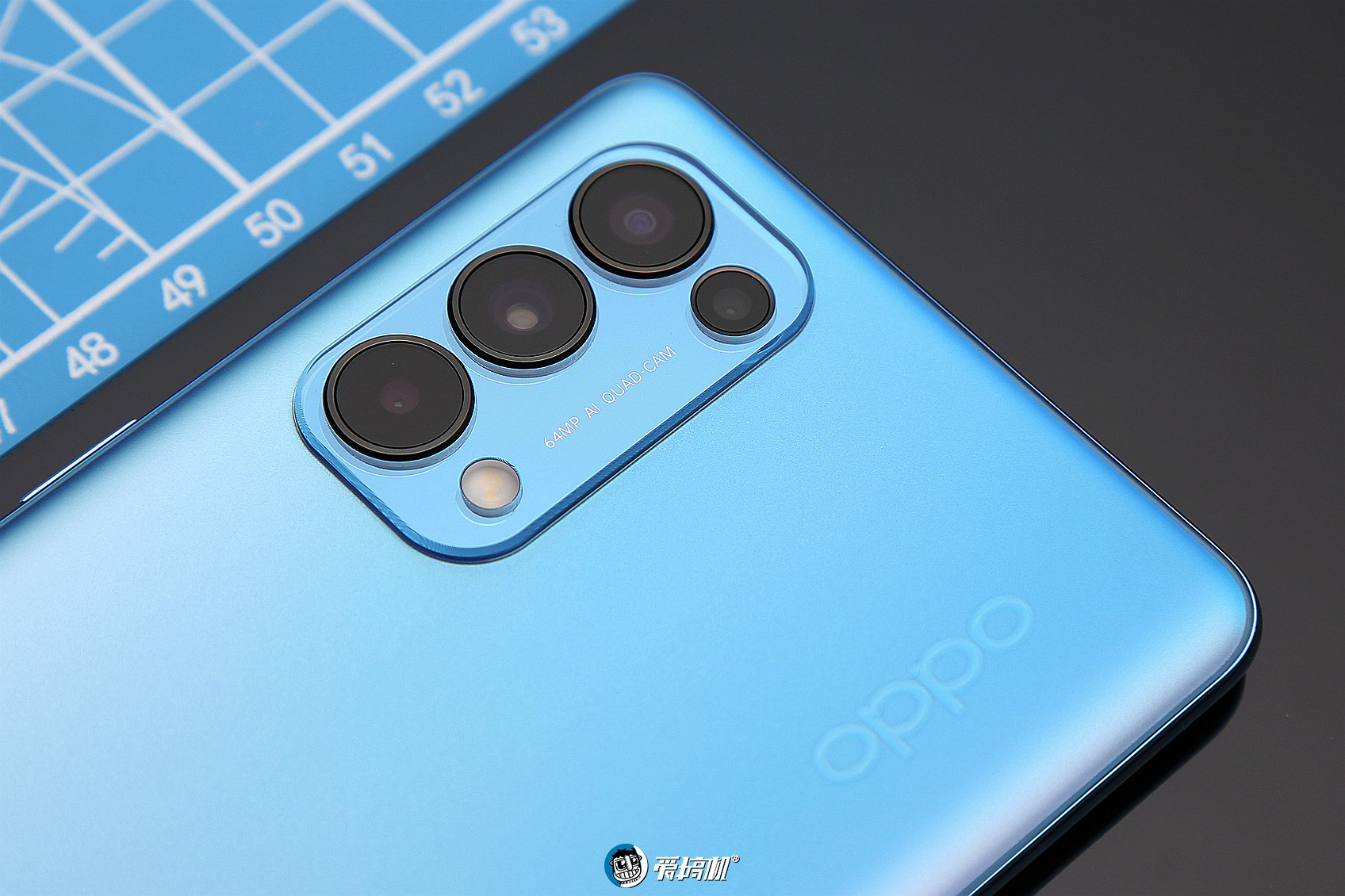 opporeno5pro体验评测帅薄朋克,opporeno5pro256g测评