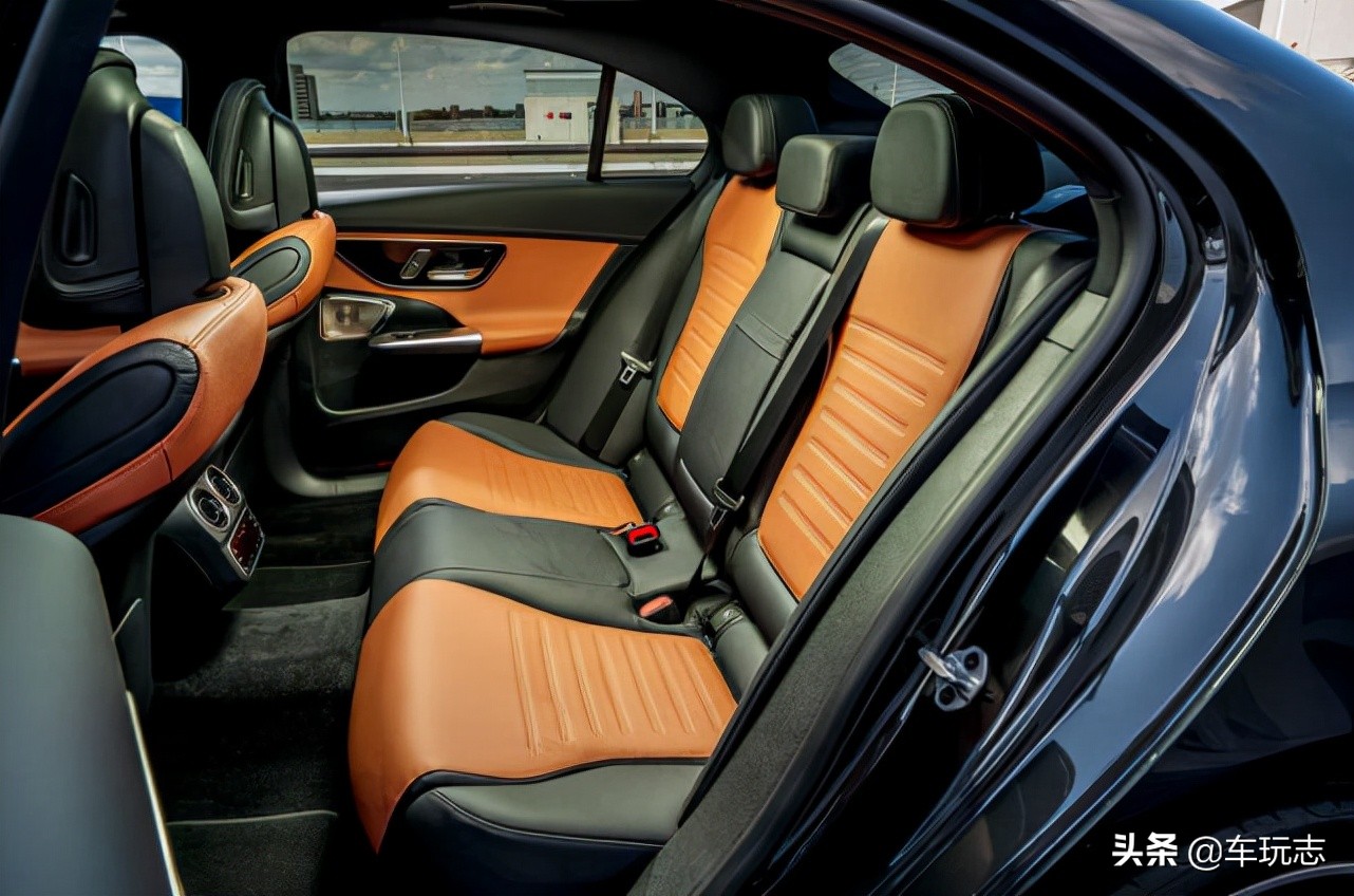 梅赛德斯奔驰c63试驾,奔驰c级进口2019款c300旅行轿车