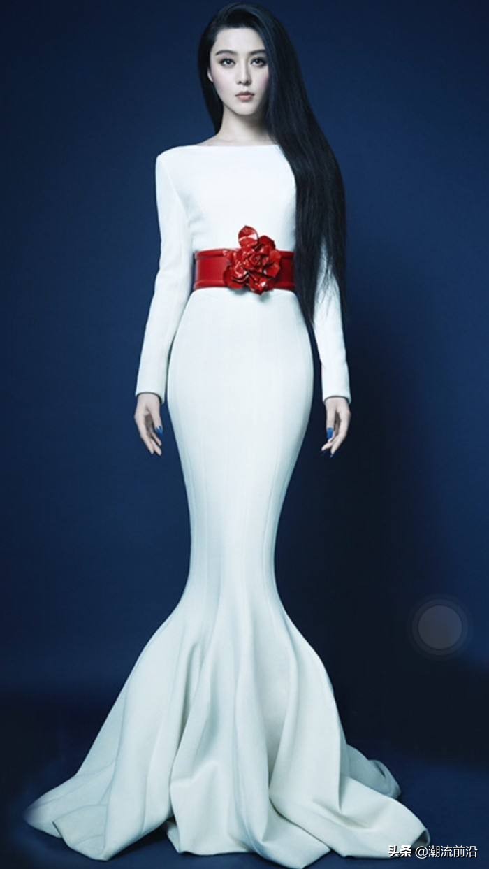 范冰冰机场同款金丝绒外套,范冰冰黑大衣巴黎