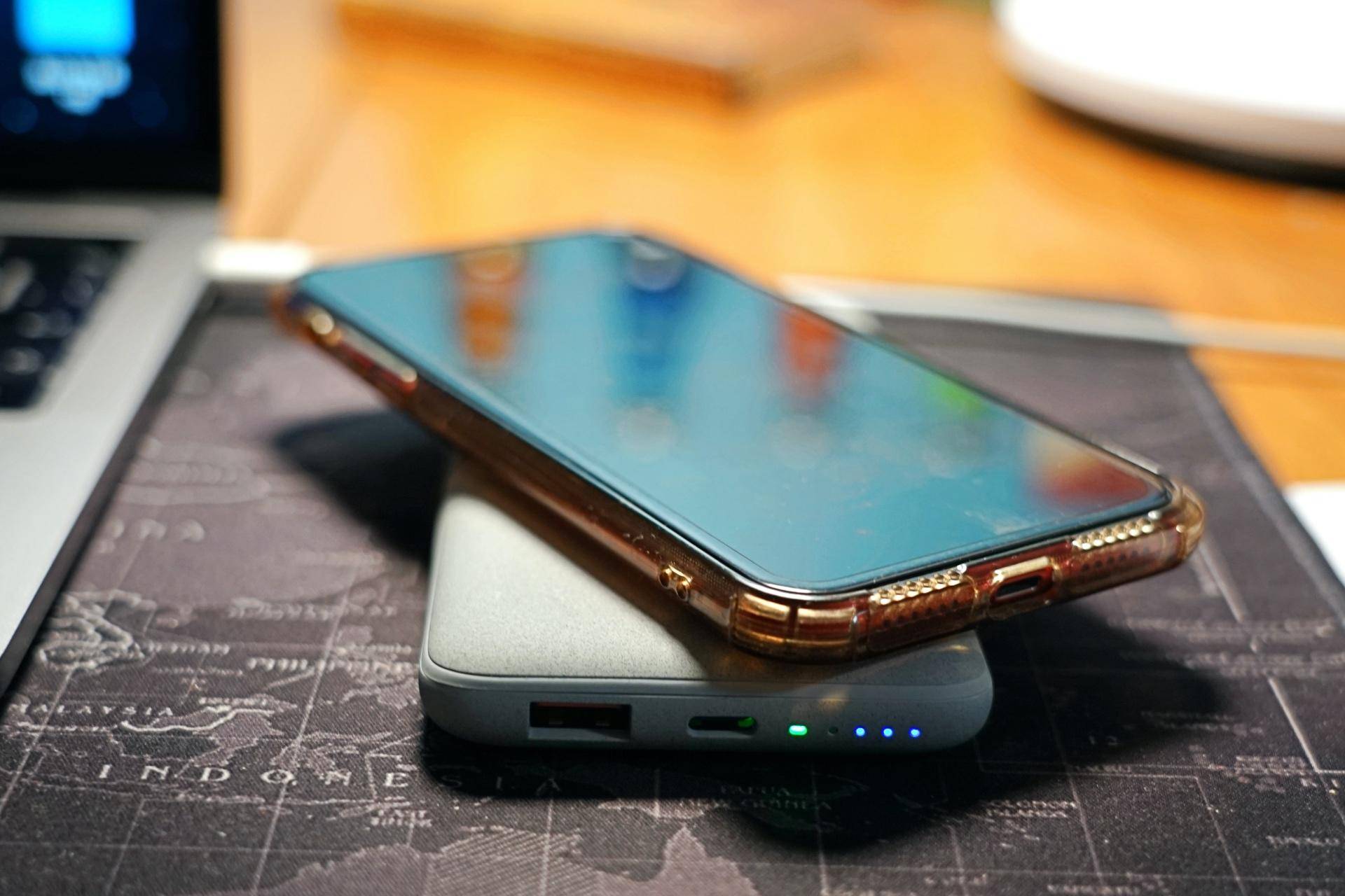 一切为了旅行不断电，南卡POWER2无线快充宝评测