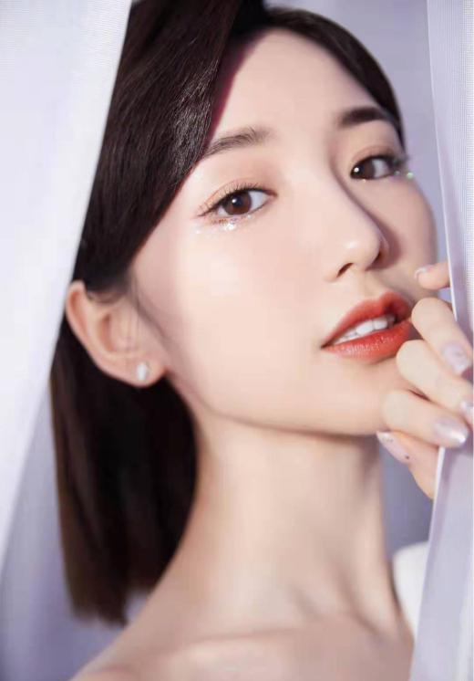 怎样的脸型看起来比较高级脸,哪两种脸型是标准脸