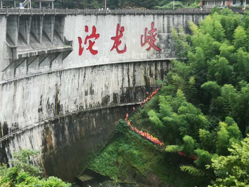 湖南沱龙峡漂流地点推荐,湖南沱龙峡漂流