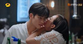 8.0一路跌到6.2，女主到底作了什么妖？