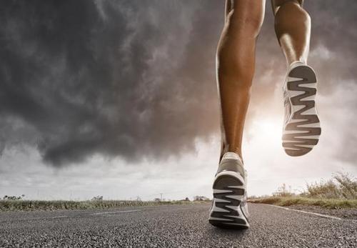 怎么跑步才能练腿减肥,怎么跑步才能不使腿粗