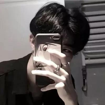 超丧成熟稳重的头像男,丧到极致的男生头像真人