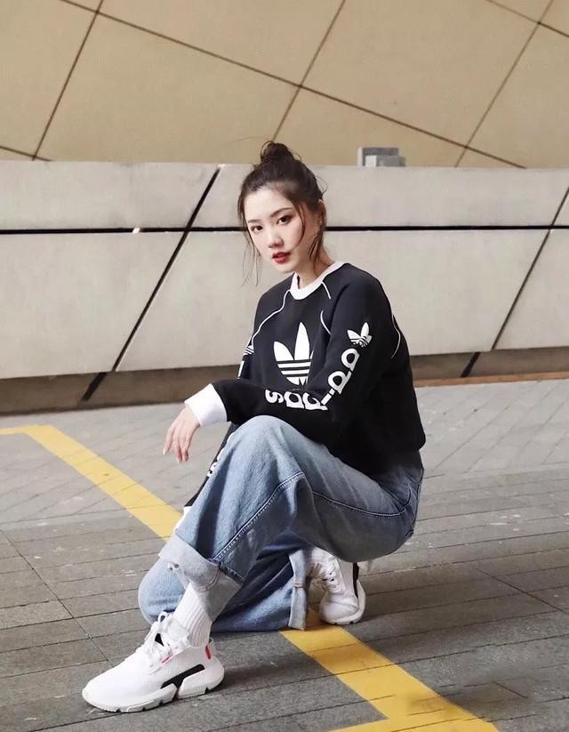 为什么穿卫衣还显胖,为什么你穿卫衣脸大脖子短