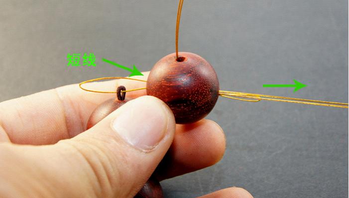 弹力绳穿珠子收尾打结方法,手串绳隔珠结的打结方法