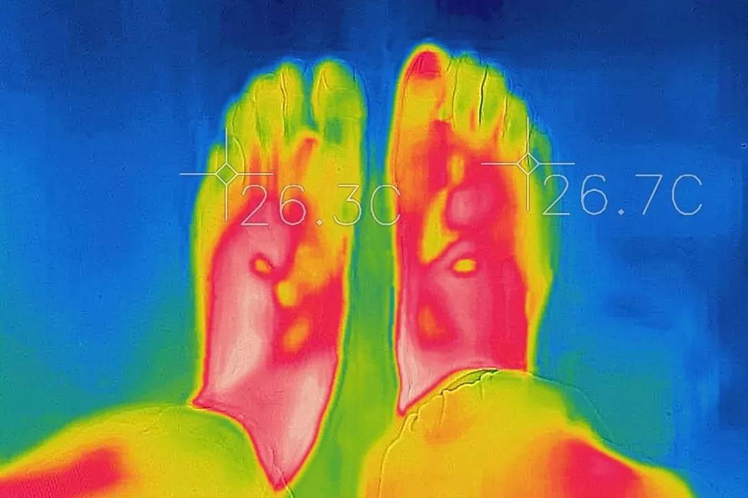 冬鞋软底舒适户外,冬鞋轻软暖