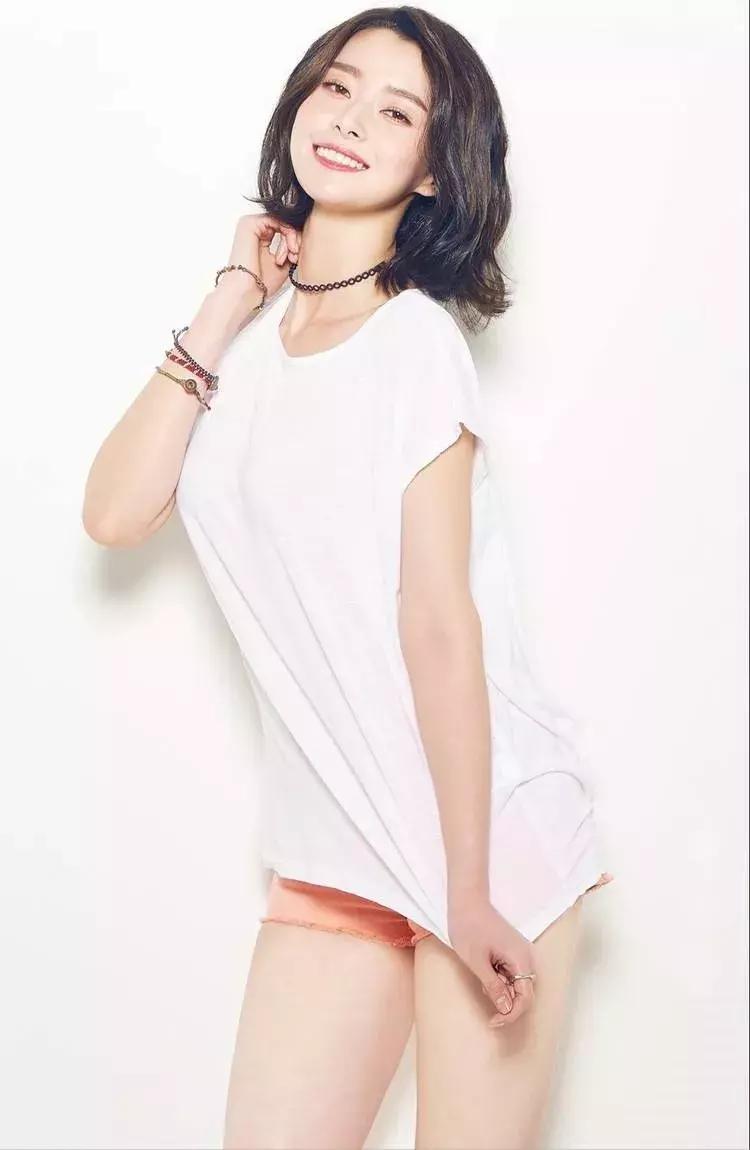 她被称为“女团性感标杆”，你评评理