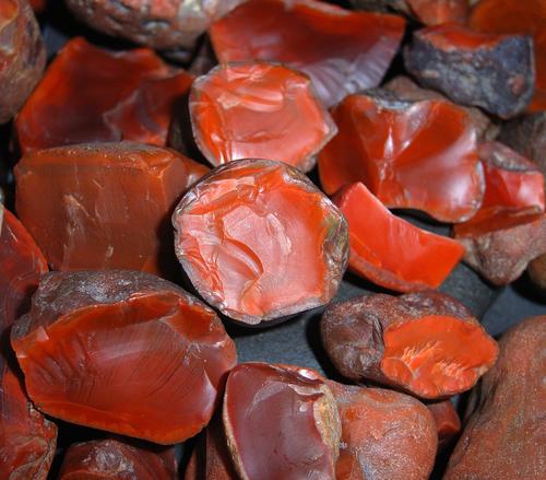 我的爱好之一是的英语,我的爱好之一是弹钢琴用英语怎么说