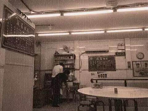 澳门有名的百年老店,澳门官也街老字号经营之道