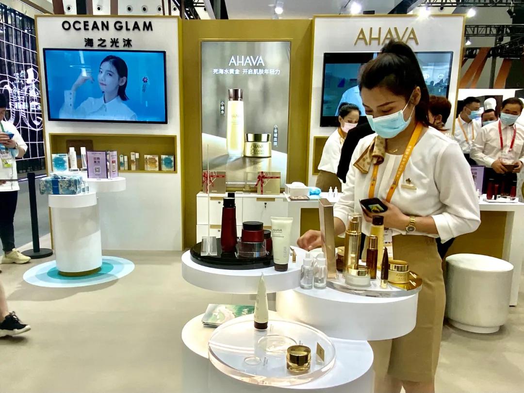 海口国际消费展化妆品,美博会现场美妆品牌